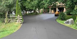 Best Asphalt Driveway Installation  in Center, TX